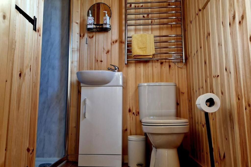 The Shepherd'S Hut @ Innlands Kilmaluag Extérieur photo